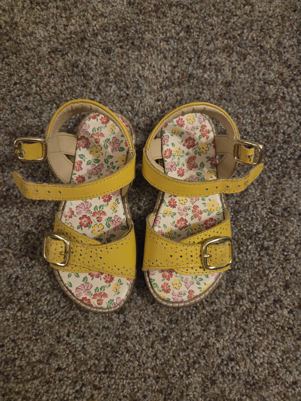 Mini Boden Yellow Floral Insole Buckle Sandals